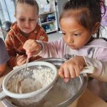 children-baking